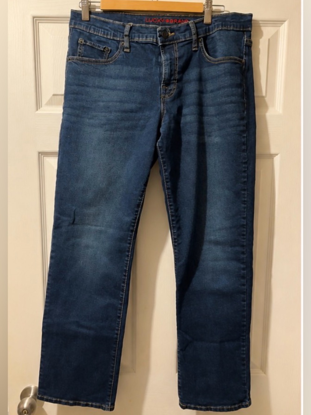 Lucky Brand Women’s Straight Leg Jeans Size 10/30 Medium Wash Stretch Denim